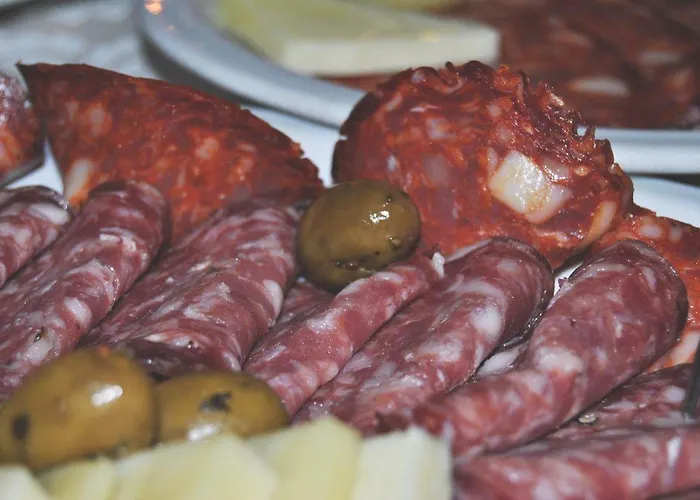 Çiftlik konaklama 'a Cunziria *