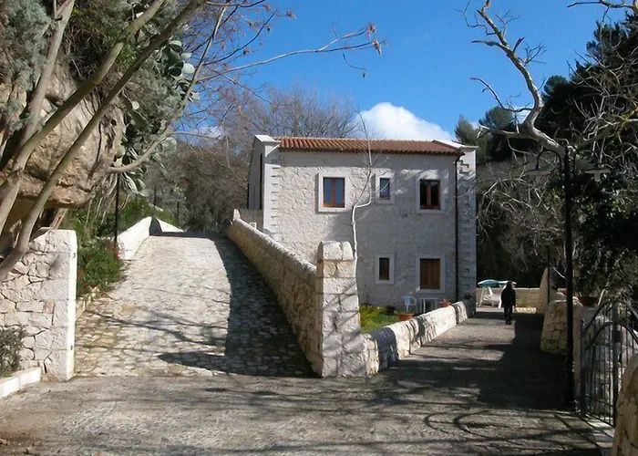 Çiftlik konaklama 'a Cunziria