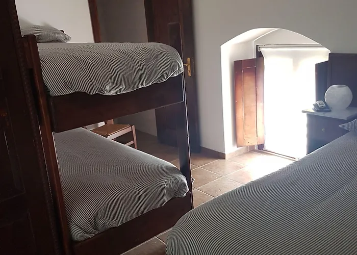 Çiftlik konaklama 'a Cunziria *
